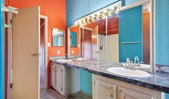 35 Camino Del Centro 37 Camino Del Centro, Alamogordo, NM 88310