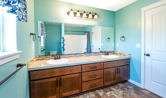 2000 NE SUMMIT Dr, Albany, OR 97321
