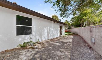 2704 Palo Alto Dr NE, Albuquerque, NM 87112