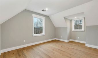 606 Alton Mountain Rd, Alton, NH 03810