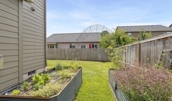 111 SW 8TH St, Battle Ground, WA 98604