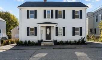 30 Catherine St 3, Bristol, RI 02809