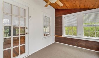 8 Avery Rd, Campton, NH 03223