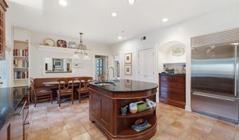 8004 SPLIT OAK Dr, Bethesda, MD 20817
