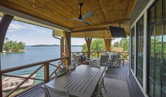 114 Sailors Pt, Alexander City, AL 35010