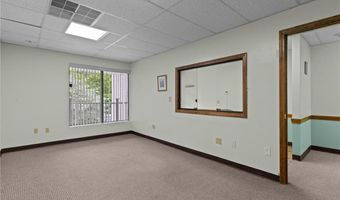 1050 Main St 24, East Greenwich, RI 02818