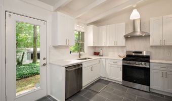 2700 Brook Park Way, Atlanta, GA 30340