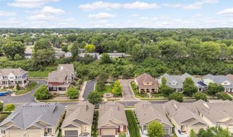 15590 Duck Trail Ln, Apple Valley, MN 55124