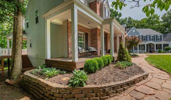 742 Arbor Ridge Ct, Ballwin, MO 63021