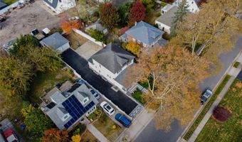 168 Oldfield Ave, Amityville, NY 11701