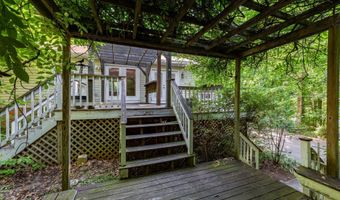 3628 S SPOTSWOOD Trl, Barboursville, VA 22923