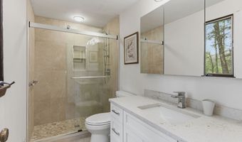37 Tall Wood Holw, Avon, CT 06001