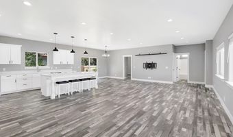 680 E 19th St, Burley, ID 83318