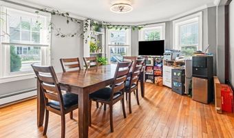 82 Main St, Blackstone, MA 01504