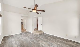 724 N ASH Dr, Chandler, AZ 85224
