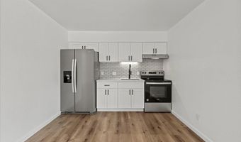 402 Auhana Rd, Kihei, HI 96753