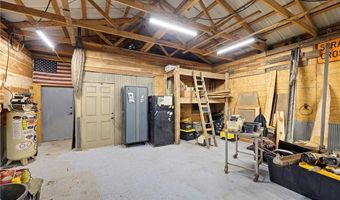 11905 E Old Bellville Rd, Belleville, AR 72824