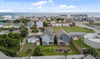 109 E Terminal Blvd, Atlantic Beach, NC 28512