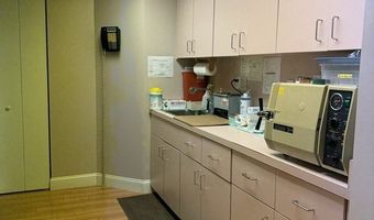 510 Thacher St, Attleboro, MA 02703