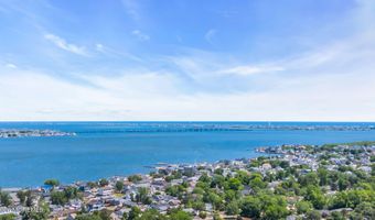 375 E Barnegat Ave, Bayville, NJ 08721