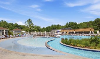1836 FAIRWAY Dr 213, Basye, VA 22810