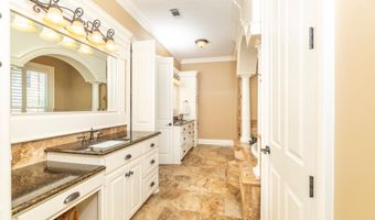 230 Eastwood Dr, Brandon, MS 39042