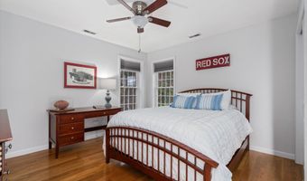 1 Dorothys Way, Bedford, NH 03110