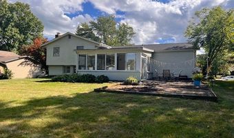 1064 Elmarna Ave, Ashland, OH 44805