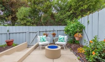827 Del Mar Downs Rd E, Solana Beach, CA 92075