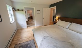 523 Browns Mill Rd, Berlin, VT 05602