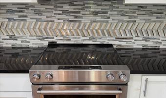 43986 BONLEE Sq, Ashburn, VA 20147