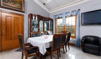 10 Ridge Rd, Newport, RI 02840