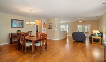 6 MOUNTAIN STREAM Ct, Barnegat, NJ 08005