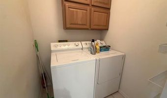 2710 S Knightsbridge Cir, Ann Arbor, MI 48105
