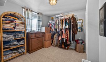 4120 GUNSMOKE Rd, Cheyenne, WY 82001