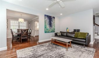 37 Union St, Lincoln, RI 02865