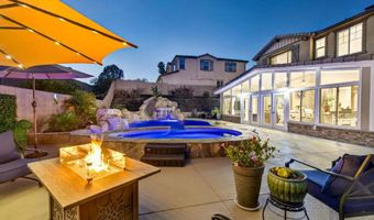2077 Del Rincon Pl, Escondido, CA 92026