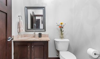 6600 N KUREY Dr, Appleton, WI 54913