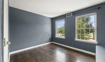 39 Brittany Dr, Bayville, NJ 08721