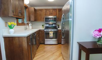 115 B Torrington Ave, Canton, CT 06019