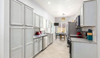 37206 N TRANQUIL Trl 22, Carefree, AZ 85377