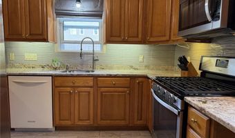 115 Norfolk St, Cranston, RI 02910