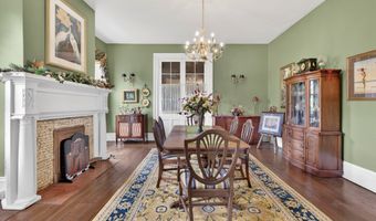 116 E Main St, Abingdon, VA 24210