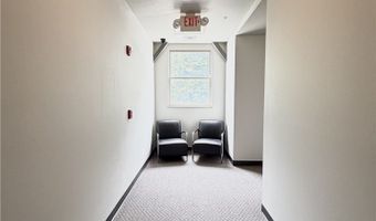 206 SW 8th St 212, Bentonville, AR 72712