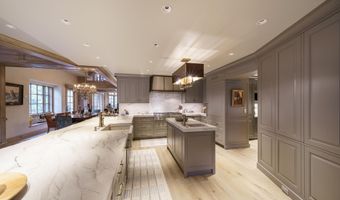 17 Chateau Ln 501, Beaver Creek, CO 81620