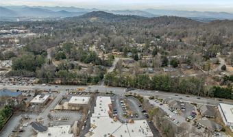 1950 Hendersonville Rd, Asheville, NC 28776