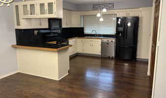 312 N Cedar, Abingdon, IL 61410