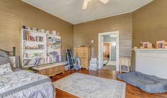 30 N Oak St, Aragon, GA 30104