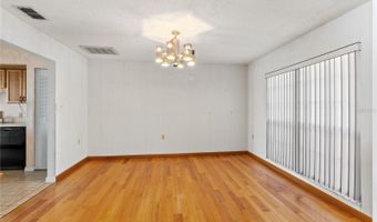 510 HILLSIDE Dr, Auburndale, FL 33823