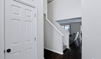 2526 Senators Way, Indianapolis, IN 46217